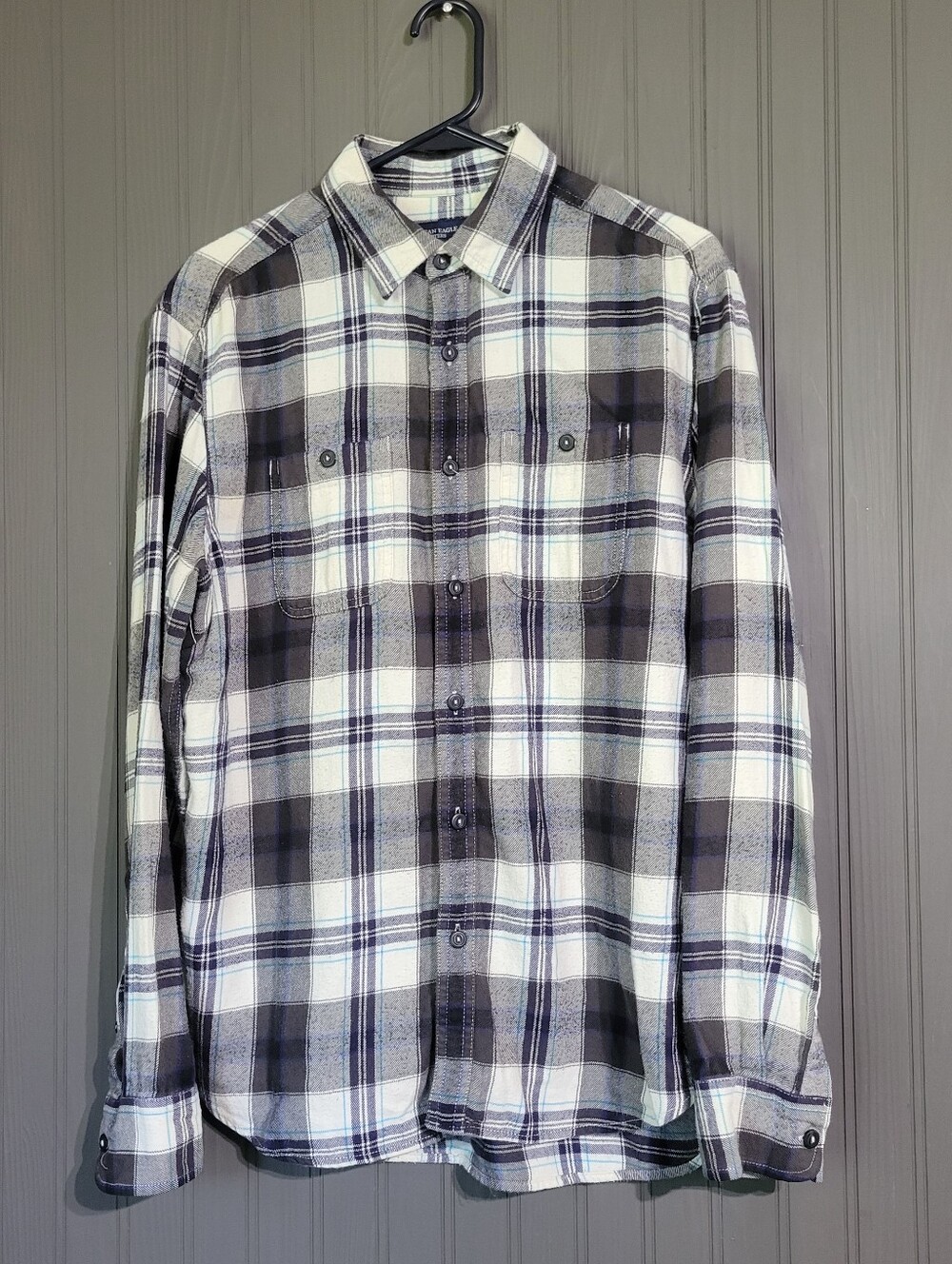 American Eagle Flannel Long Sleeve Button Down Shirt Prep Fit Plaid Men's Medium
